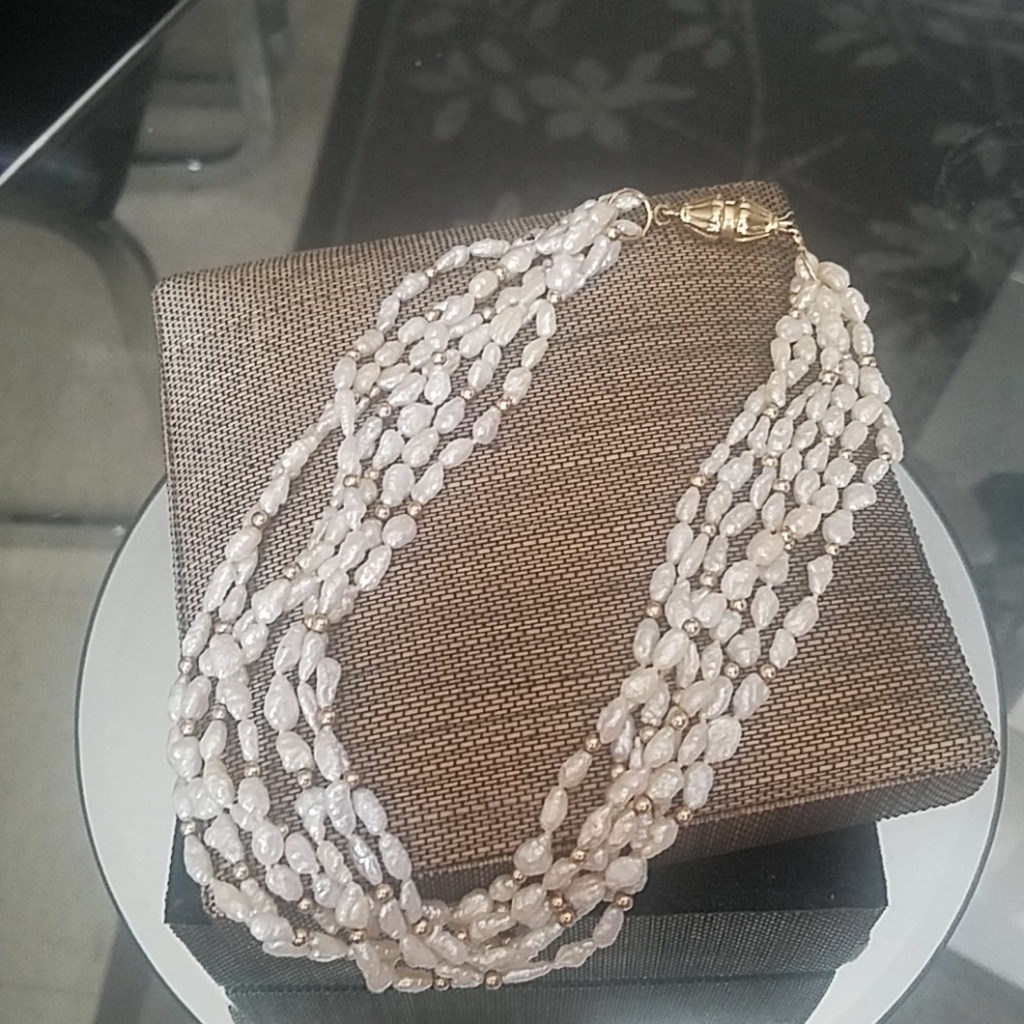 Vintage Fresh Water Pearl 14 Kt Gold Necklace
